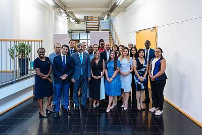 The participants of the English edition of the Nuremberg Summer Academy for Young Professionals 2019