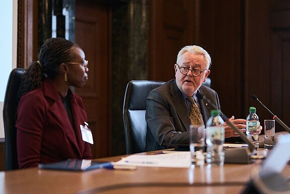 Professor William Schabas (right) in discussion with Darleen Seda (left)