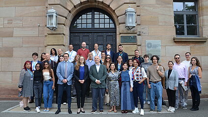 Das Berg-Institut besuchte die Akademie 