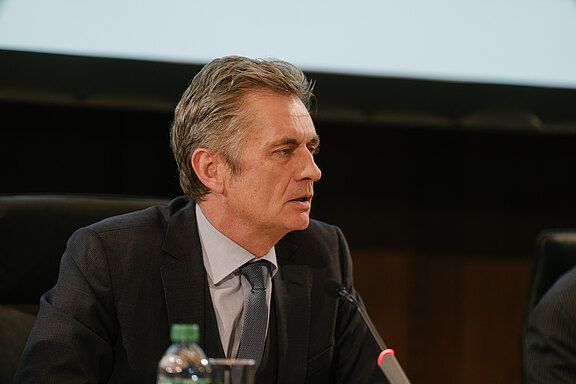 05-nf22-christian-wenaweser-keynote-speech.jpg  