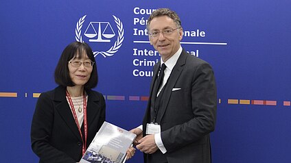 Die Akademie traf die Präsidentin des IStGH Tomoko Akane