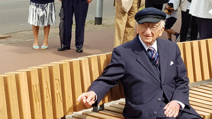 Inauguration of bench in presence of Benjamin Ferencz at the Peace Palace in The Hague Inauguration of bench in presence of Benjamin Ferencz at the Peace Palace in The Hague