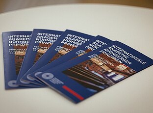 Tag der offenen Tür an der Internationalen Akademie Nürnberger Prinzipien Tag der offenen Tür an der Internationalen Akademie Nürnberger Prinzipien