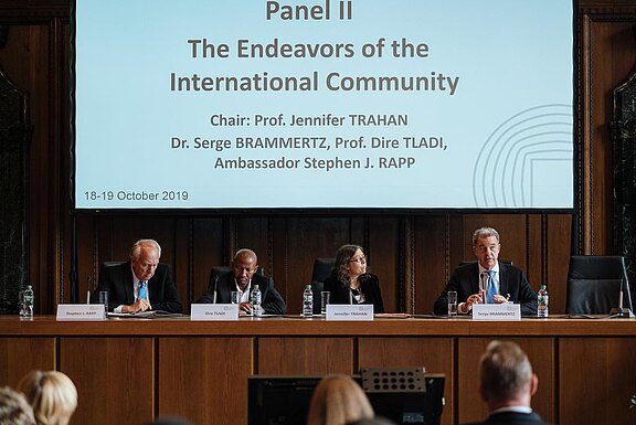 14_2019-10-18_IANP_LEROT_NueForum19_LER7668_Panel-II_webres.jpg  