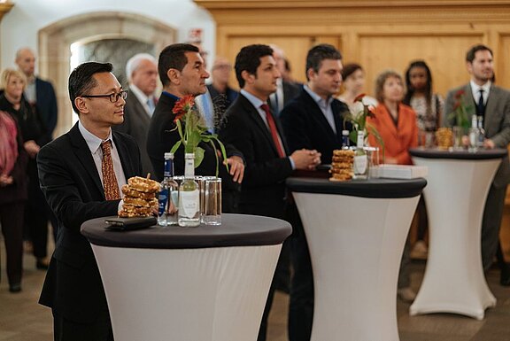 32a_2019-10-18_IANP_LEROT_NueForum19_LER8183_Reception_webres.jpg  