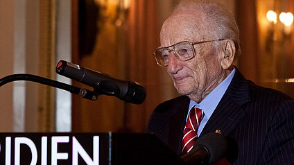 Benjamin B. Ferencz in Courtroom 600: "Peace through Law"