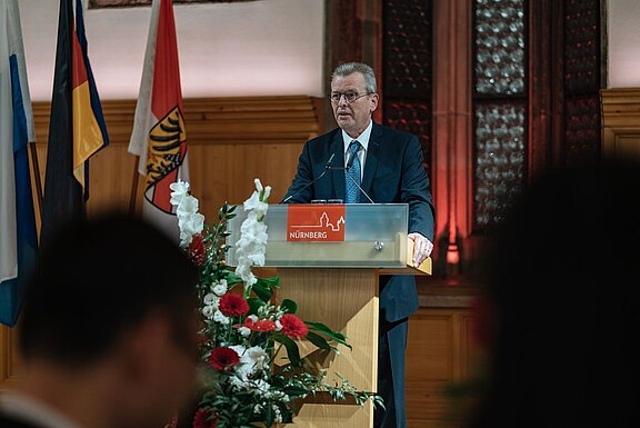 33_2019-10-18_IANP_LEROT_NueForum19_LER8115_Reception_webres.jpg  